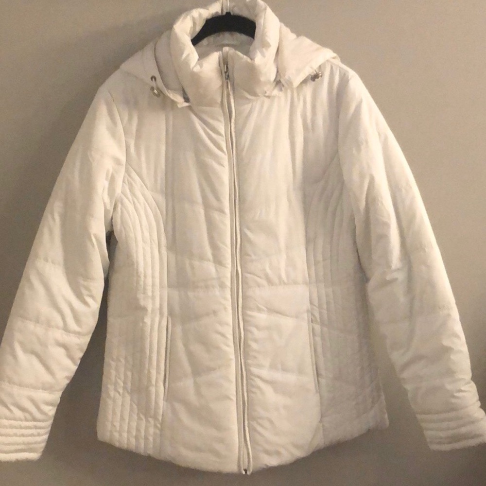White Puffer Jacket - Picture 2 of 3